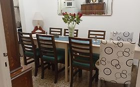 La Dorada , Casa entera en Excelente Zona Residencial con cochera techada